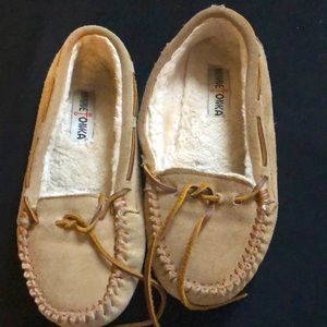 Minnetonka maccasins